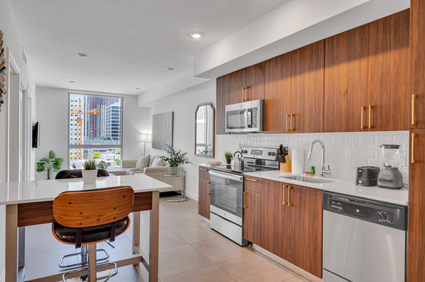 Apartamento Amazing Unit In Downtown With Free Parking *