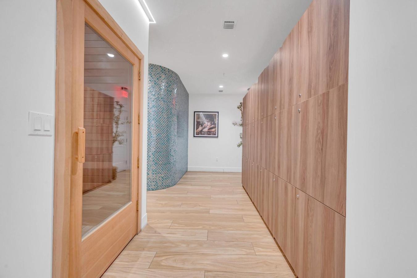 Apartamento Amazing Unit In Downtown With Free Parking *